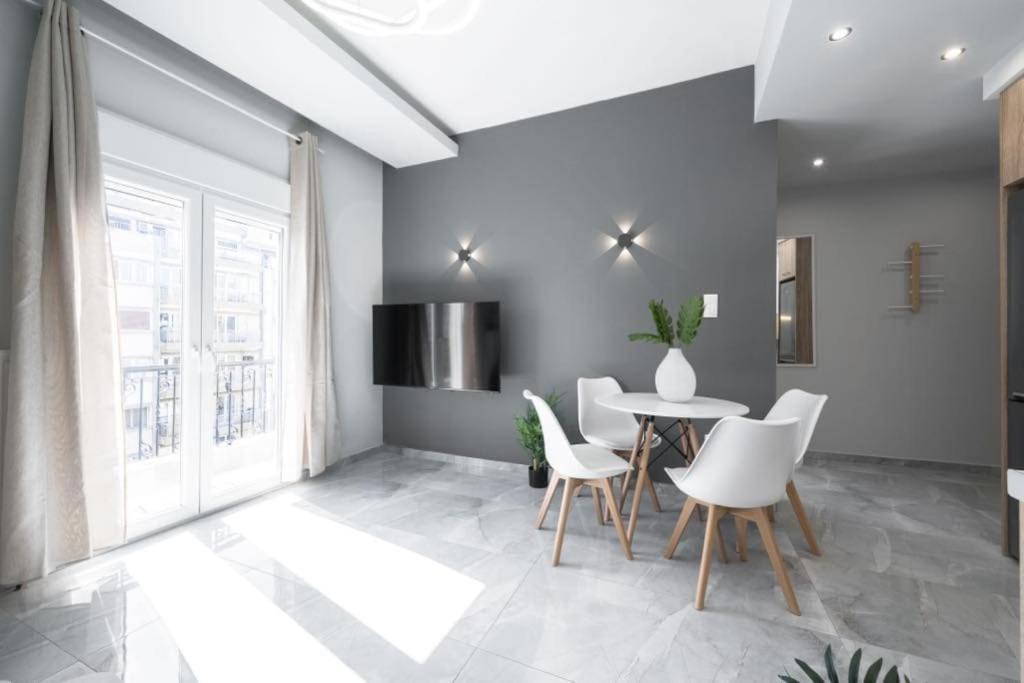 Soleggiato Minimal Apartment Tesalónica Exterior foto